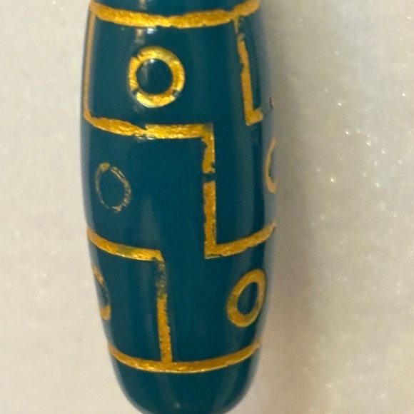 Chic Black, Amber and Red Beaded Necklace with Green Pendant - Picture 3 of 8